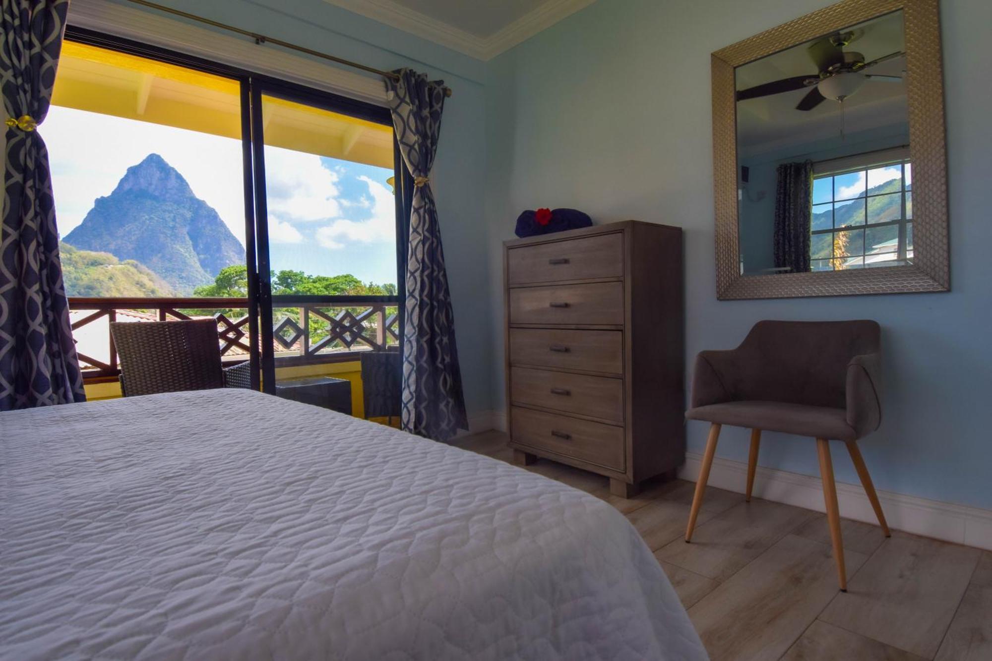 Sea Piton View Apartment- Location, Convenience, Modern Living Soufriere Exterior photo