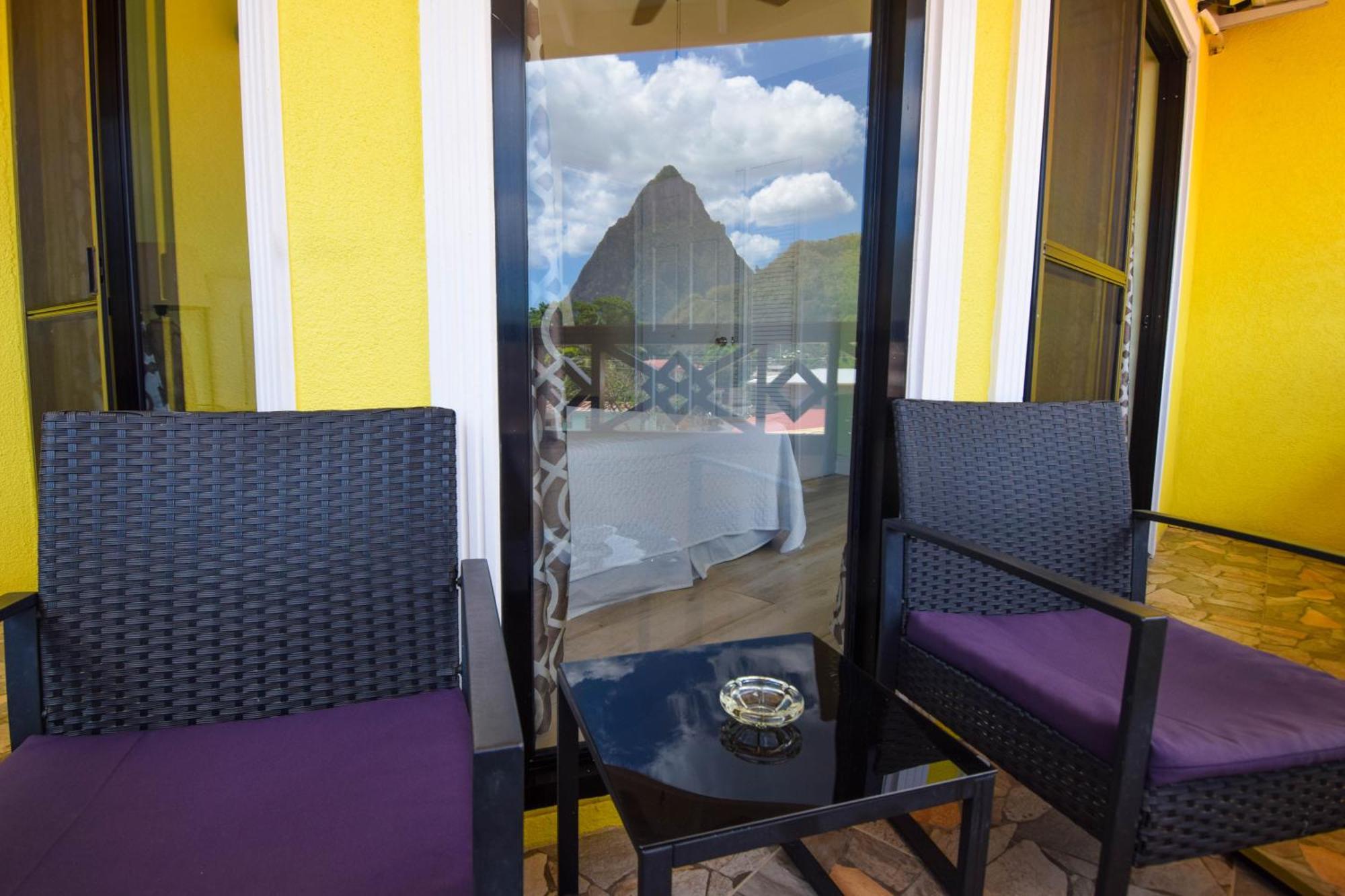 Sea Piton View Apartment- Location, Convenience, Modern Living Soufriere Exterior photo